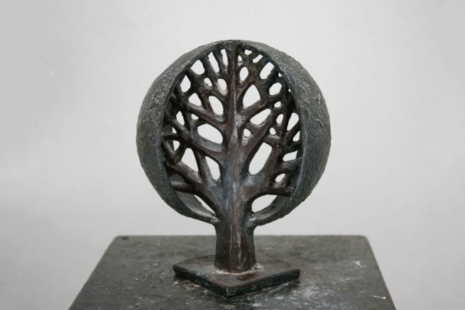 Skulptur SYMMETRIE von Gerhard Brandes, Hamburg