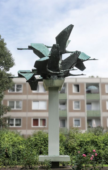 Skulptur SYMMETRIE von Gerhard Brandes, Hamburg