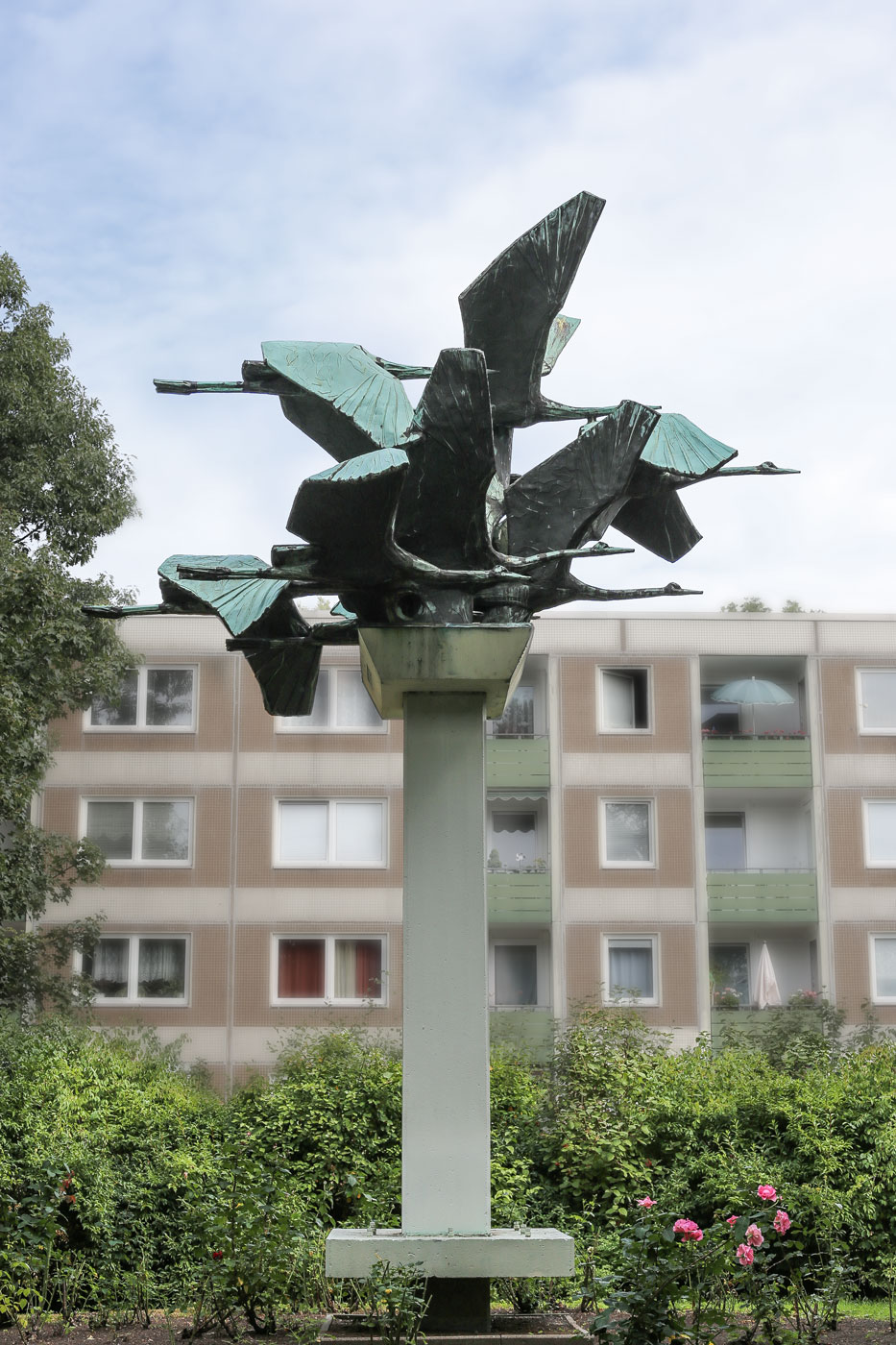 Skulptur SYMMETRIE von Gerhard Brandes, Hamburg